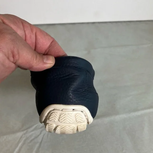 Clarks Dameo Vine Navy Blue Leather Penny Loafer Women Size 9M - Picture 15 of 16